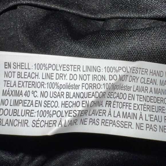 Forever 21 gorgeous sequined crop top! New - Picture 10 of 10